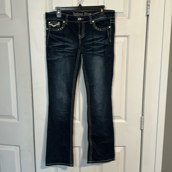 Antique Rivet Denim - Antique Rivet Bootcut jeans with cross pockets size 30